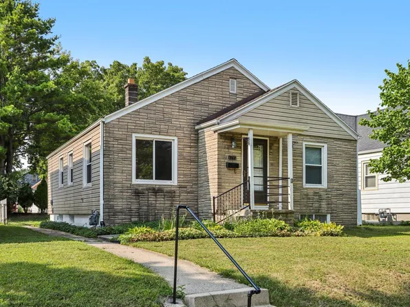 6715 West Harrison AVENUE, Milwaukee, WI 53219