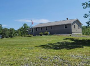 25 Old Bingham Rd, Solon, ME 04979