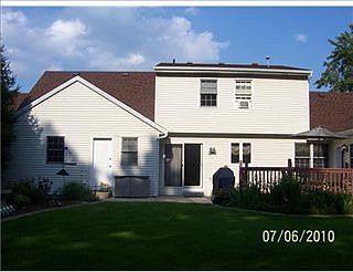 2nd image of 55855 Oakview Ln