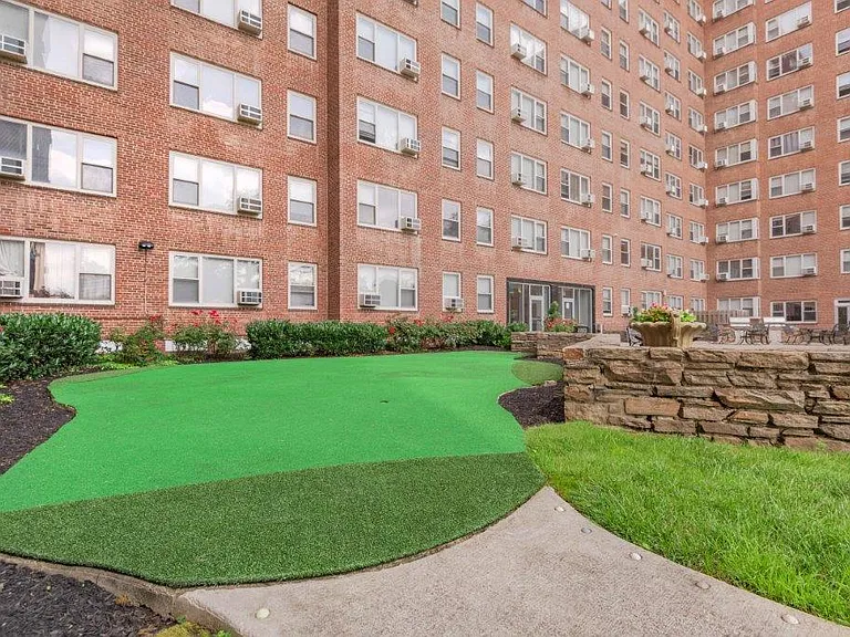 The Marylander Apartment Homes — Photo 16