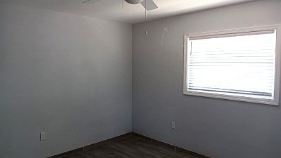 5th image of 1201 Central Ave