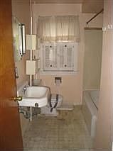 5th image of 1634 Speice Ave