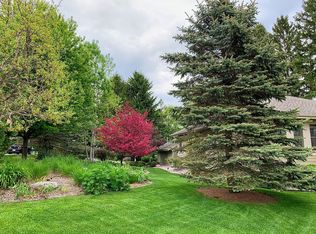 607 Tall Pines Way, Verona, WI 53593