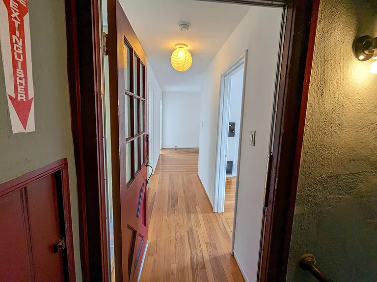 905 Dwight Way — Photo 10