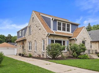 2945 N 69th STREET #2947, Milwaukee, WI 53210