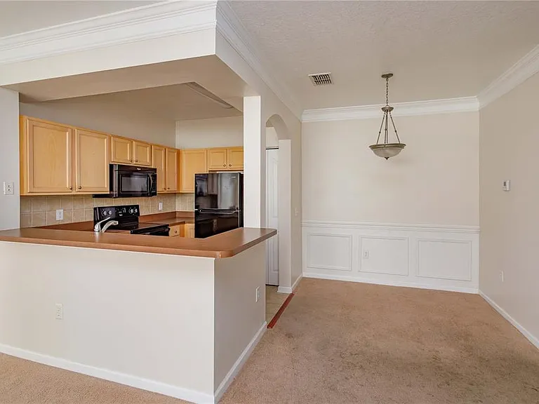 12849 Madison Pointe Cir #201 — Photo 5