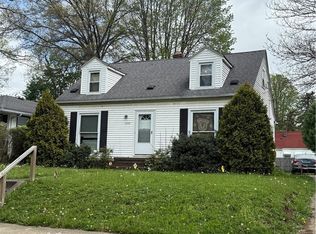 1055 Frederick Blvd, Akron, OH 44320