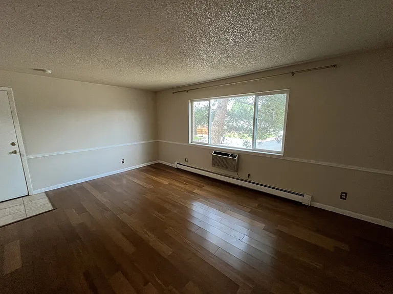232 S Brentwood St #203 — Photo 4