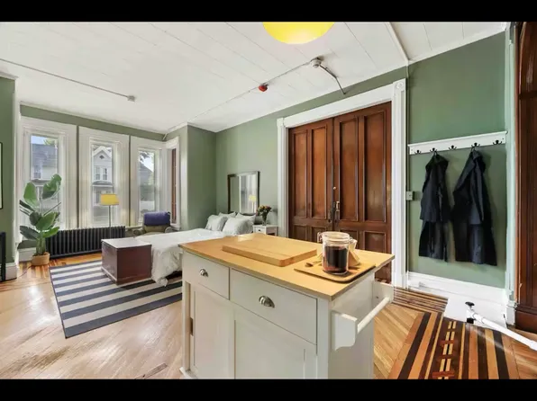 28 Clinton Ave #1, Pittsfield, MA 01201
