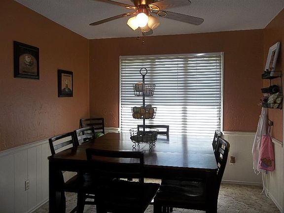 3rd image of 7004 Orlando Ave