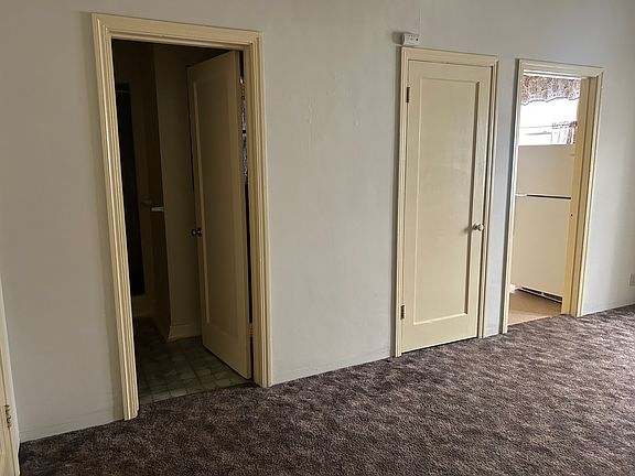 3rd image of 1219 Lincoln Ave APT 107