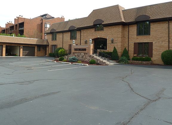 2nd image of 9685 S Kean Ave