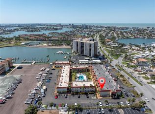 10365 Paradise Blvd APT 4, Treasure Island, FL 33706