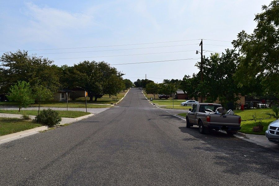 2nd image of 1302 W Avenue C