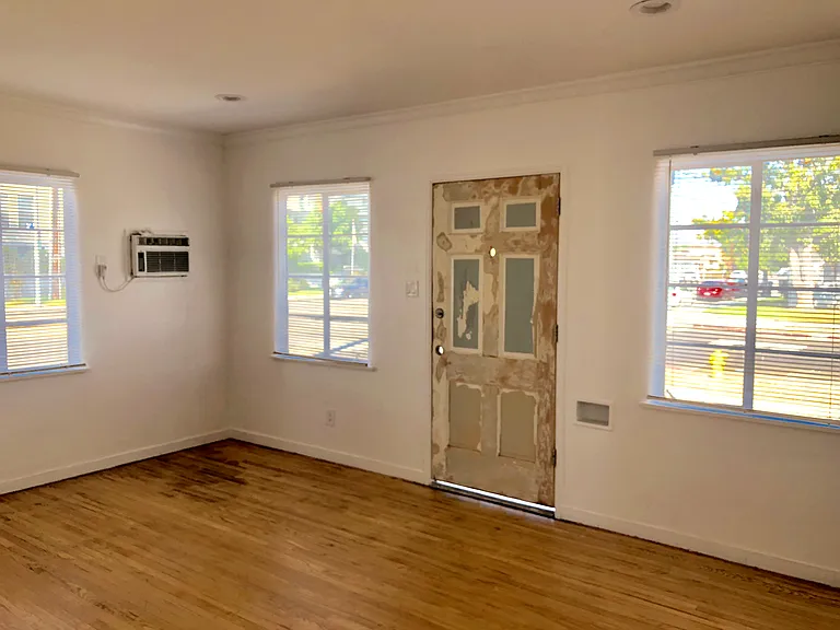 5959 Troost Ave — Photo 4
