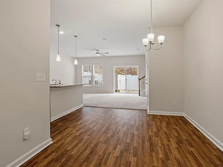 369 White Oak Ridge Dr — Photo 11