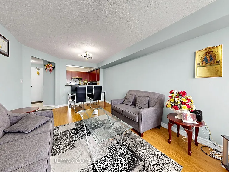 400 McLevin Ave #1410 — Photo 15