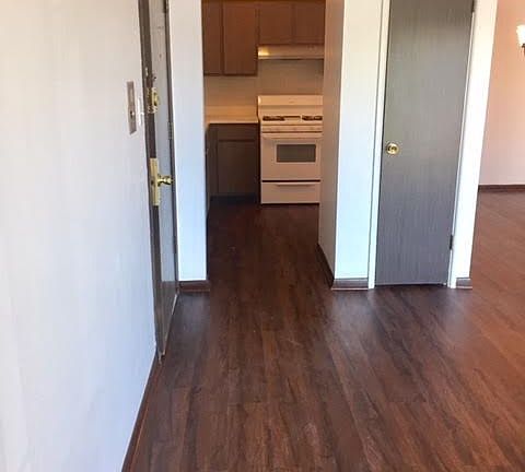 3rd image of 10715 S Keating Ave
