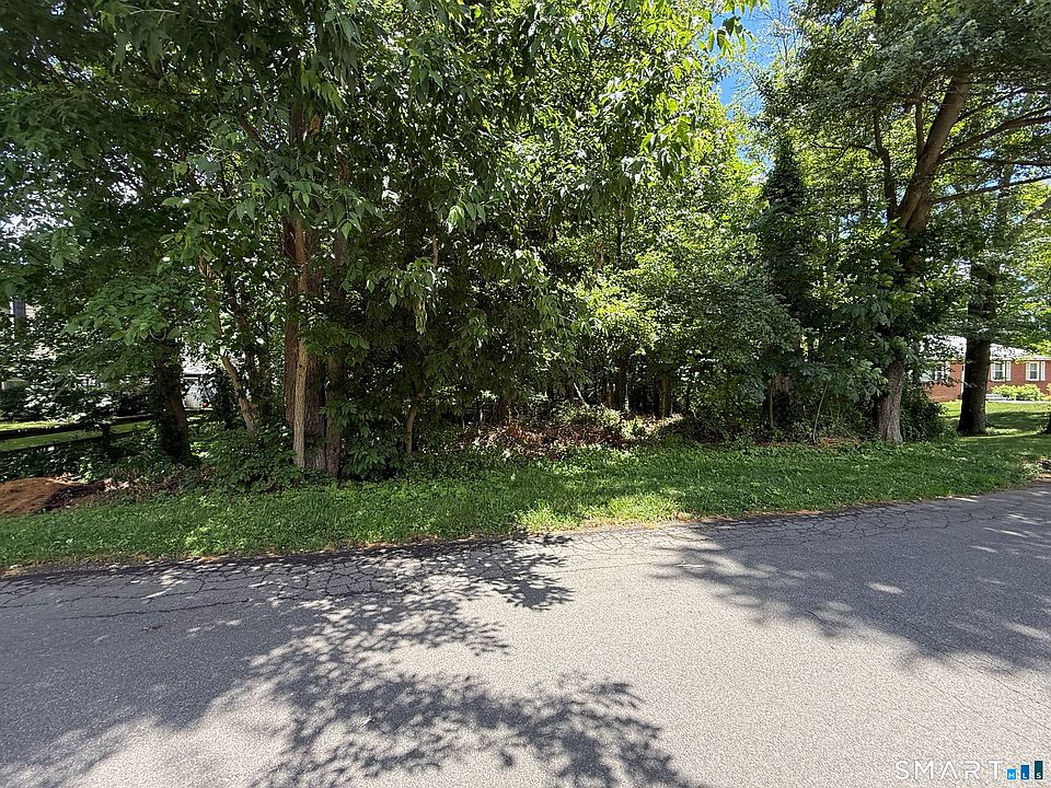 1st image of 7 Flora Street