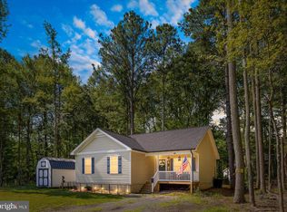 44 Deux #RUE, Colonial Beach, VA 22443