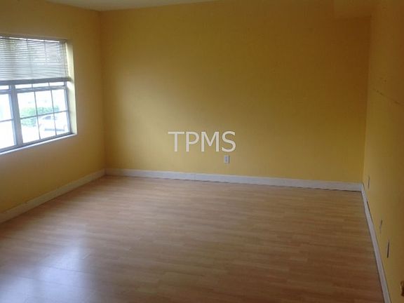 4th image of 1000 S Semoran Blvd APT 712