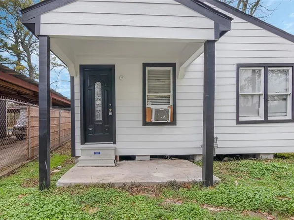 5631 Finch St, Houston, TX 77028