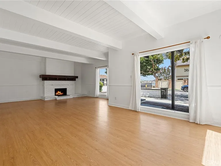 337 La Verne Ave — Photo 18