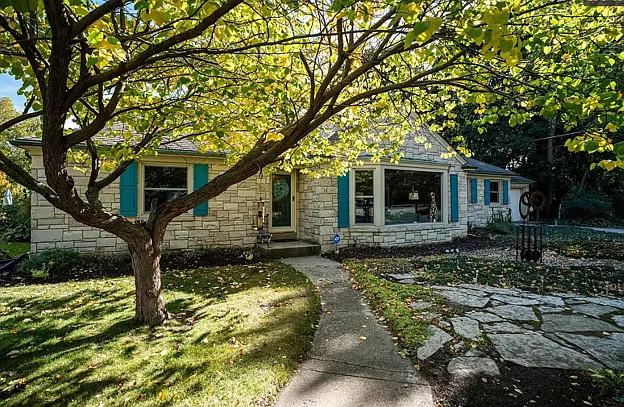 3345 N Main St — Photo 5