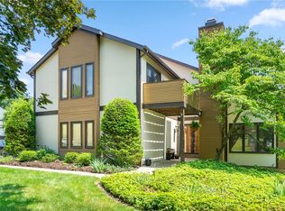 1547 King Albert Dr, Pittsburgh, PA 15237