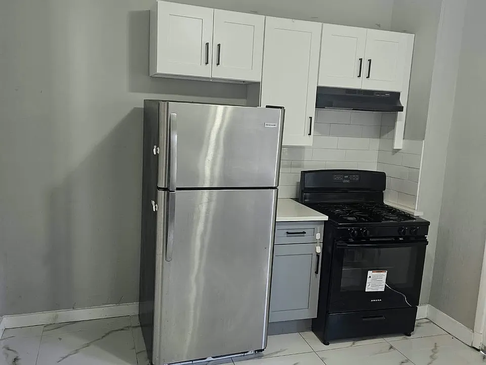 1118 Hampton Pl #2A