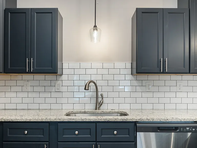 313 Raymond Ave NW #313 — Photo 5
