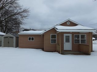 203 Grand Blvd, Loves Park, IL 61111