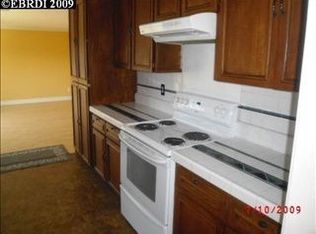 1301 Greenway Dr, Richmond, CA 94803