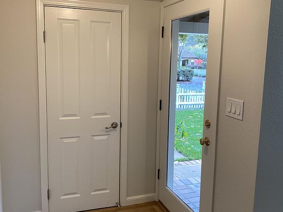 2nd image of 648 College Ave