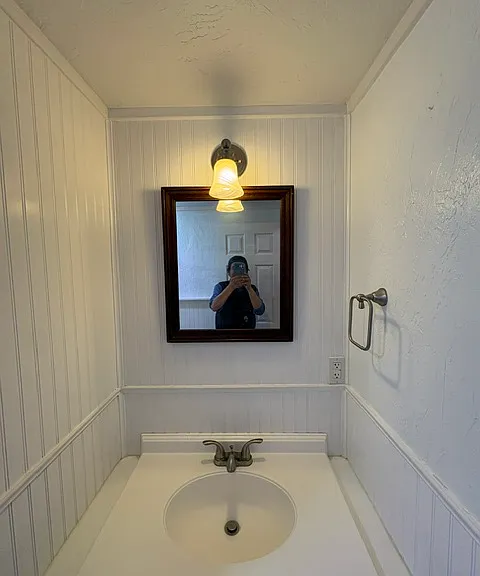 1723 Shorewood Dr — Photo 10