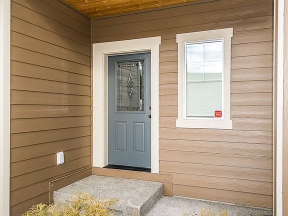 3rd image of 4210 Goldcrest Dr NW