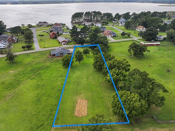 3rd image of 657 Bells Island Road