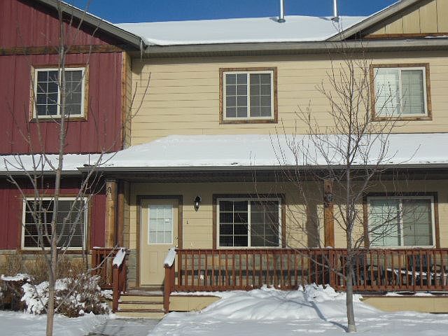 1st image of 916C Saxon Way #916C