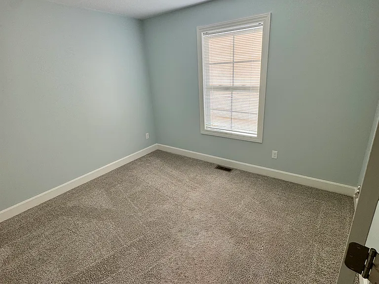 4923 Shadowridge Dr — Photo 12