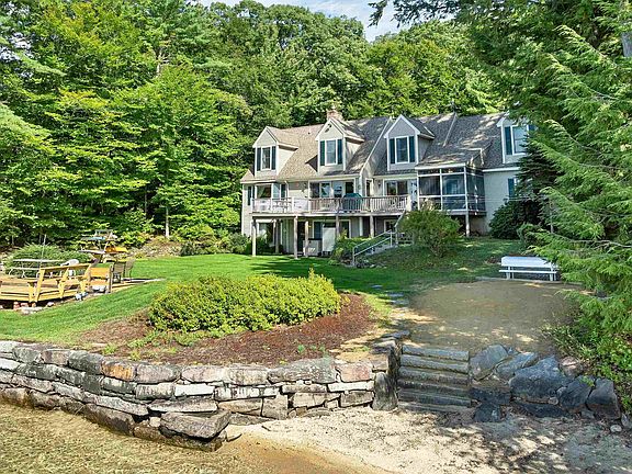 3rd image of 153 Pinnacle Park Road