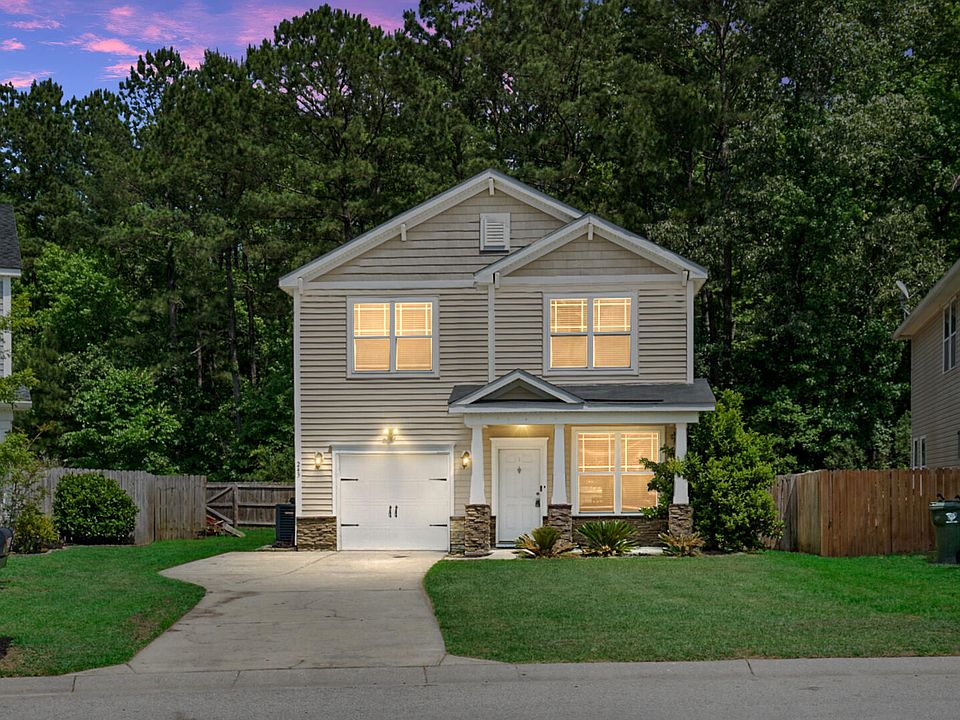 1st image of 243 Oglethorpe Cir
