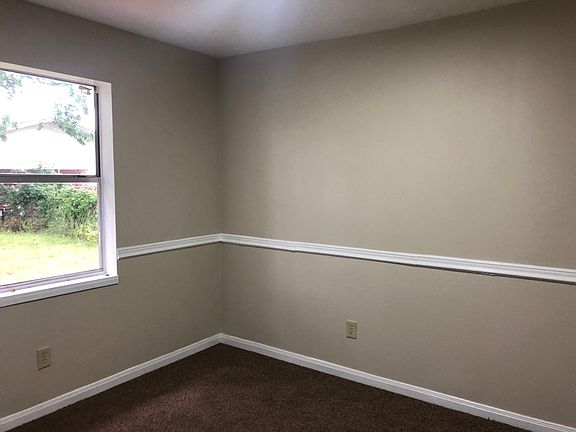 2nd image of 708 Avoyelles Dr