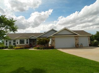 935 Pawnee St, Strasburg, CO 80136