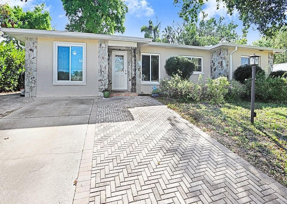 1st image of 6703 N RIVER BOULEVARD