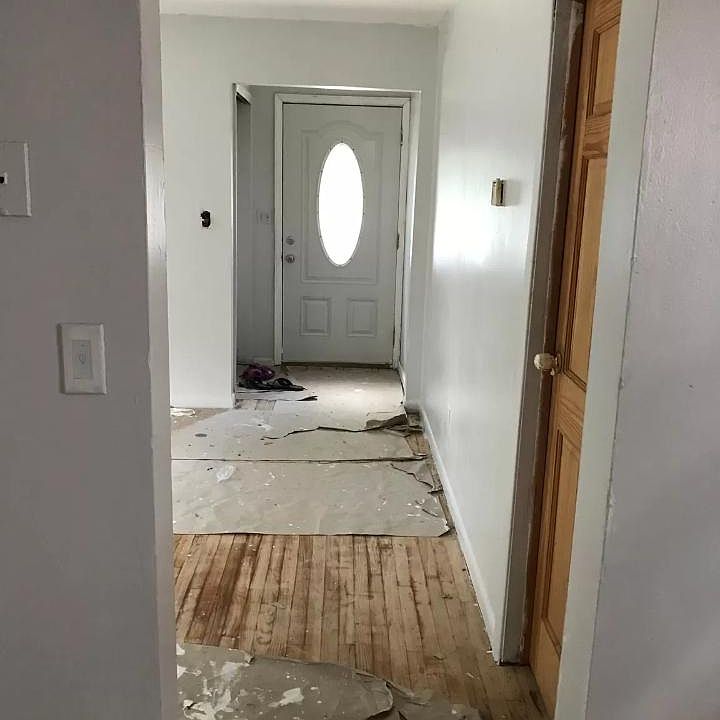 1st image of 98 Montreal Ave