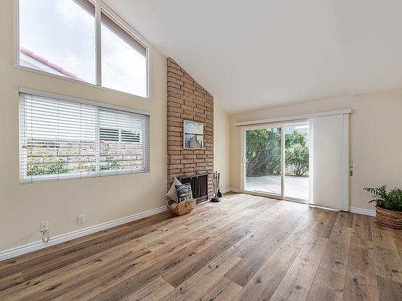 4th image of 1628 Pierside Ln