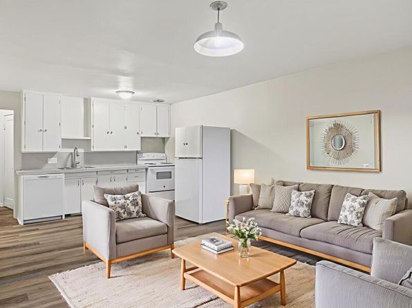 310 E Main St UNIT 4