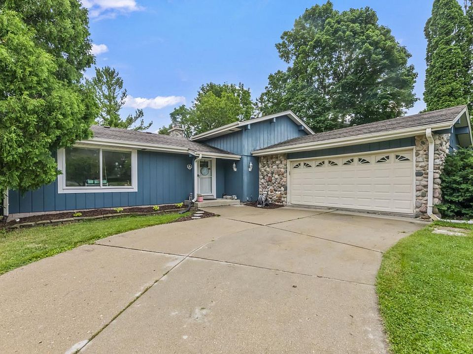 1st image of 2115 Grayfox COURT