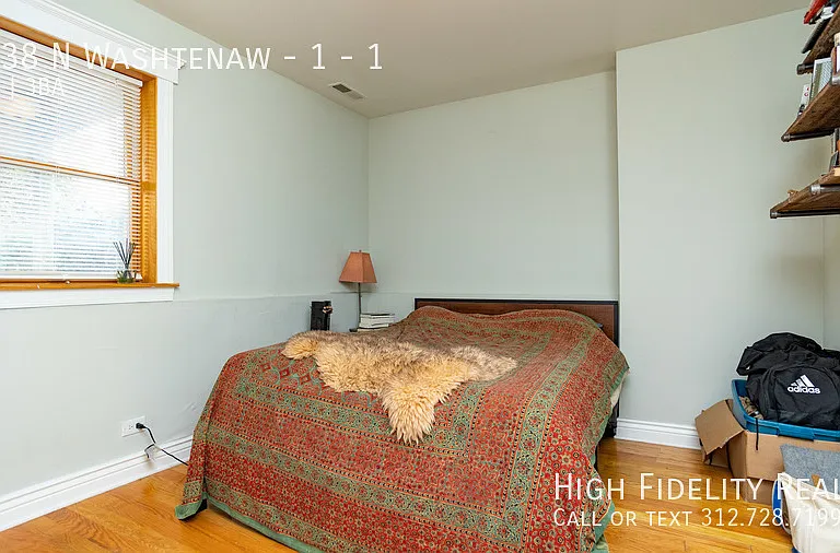 2438 N Washtenaw Ave #1 — Photo 5