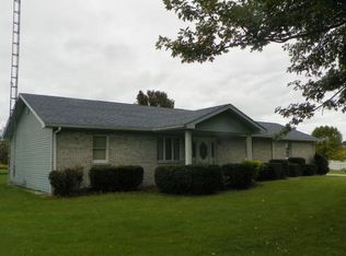 1890 E Everton Rd, Connersville, IN 47331